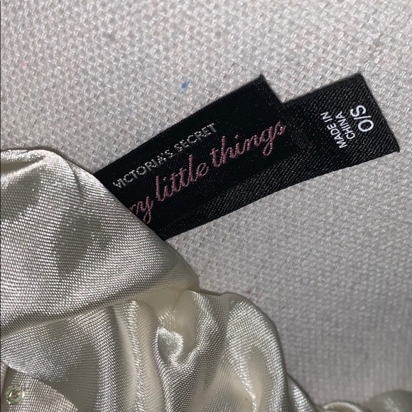 2006 Victoria’s Secret Gisele Santa Costume Set - Picture 4 of 5